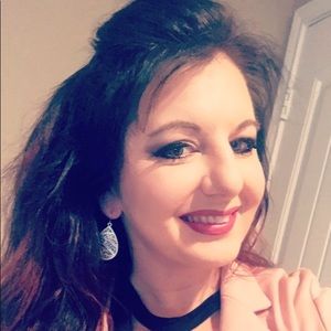 Meet your Posher, Dianna
